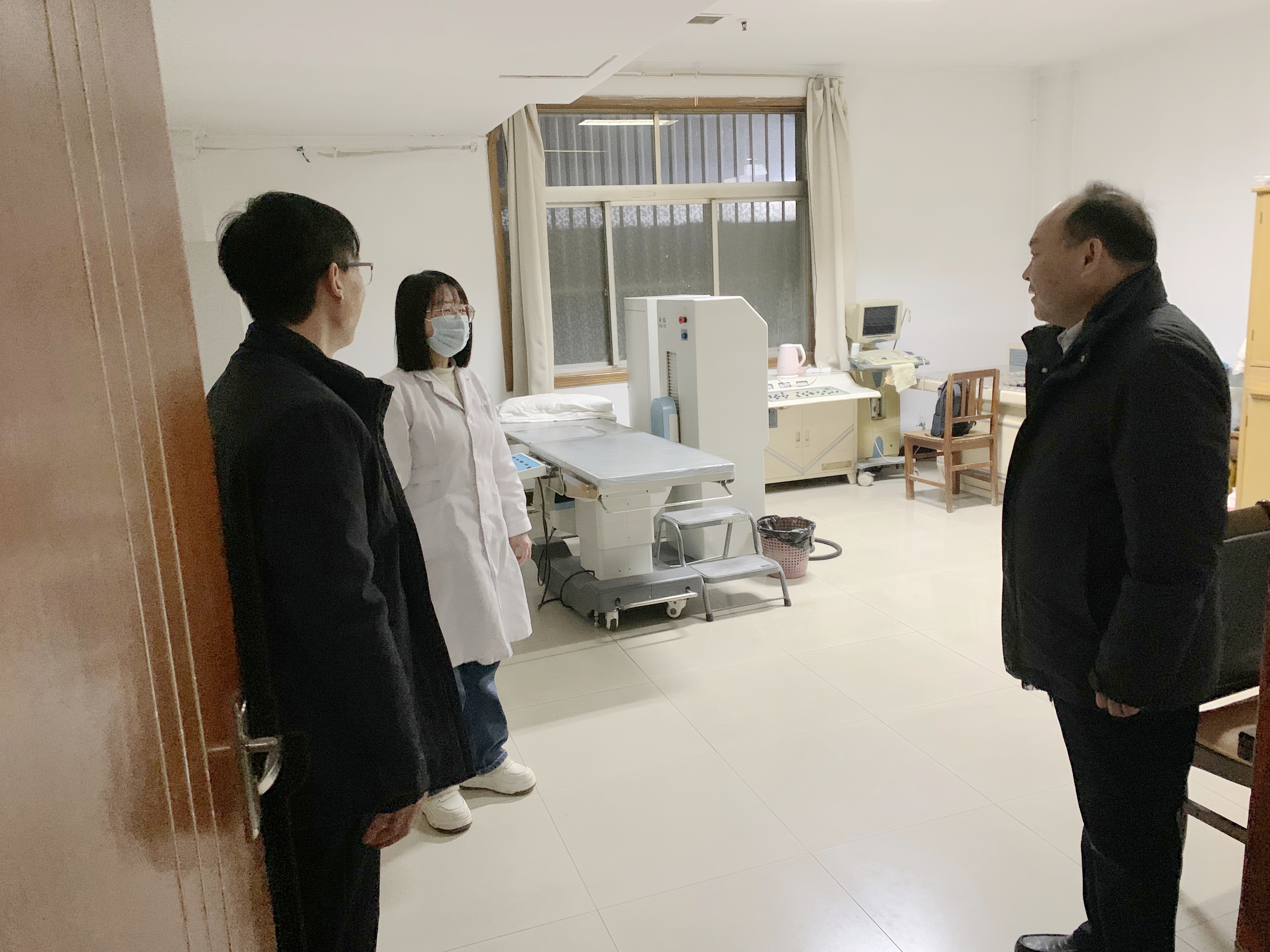 包含中國人民解放軍第一五三中心醫院代掛陪診就醫的詞條